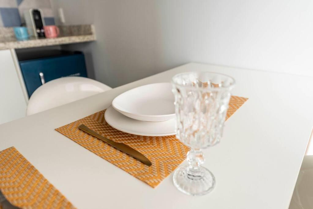 93 New Studio, Spacious Design Near Paulista Av Apartamento *