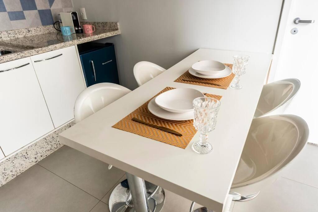 93 New Studio, Spacious Design Near Paulista Av Apartamento São Paulo